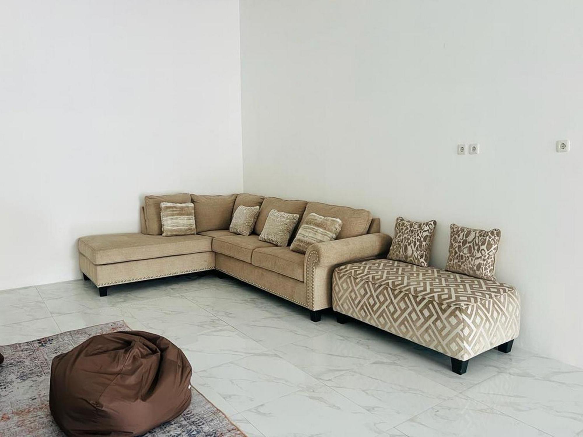 Urbanview Hotel Nimara Ngawi By Reddoorz Eksteriør billede